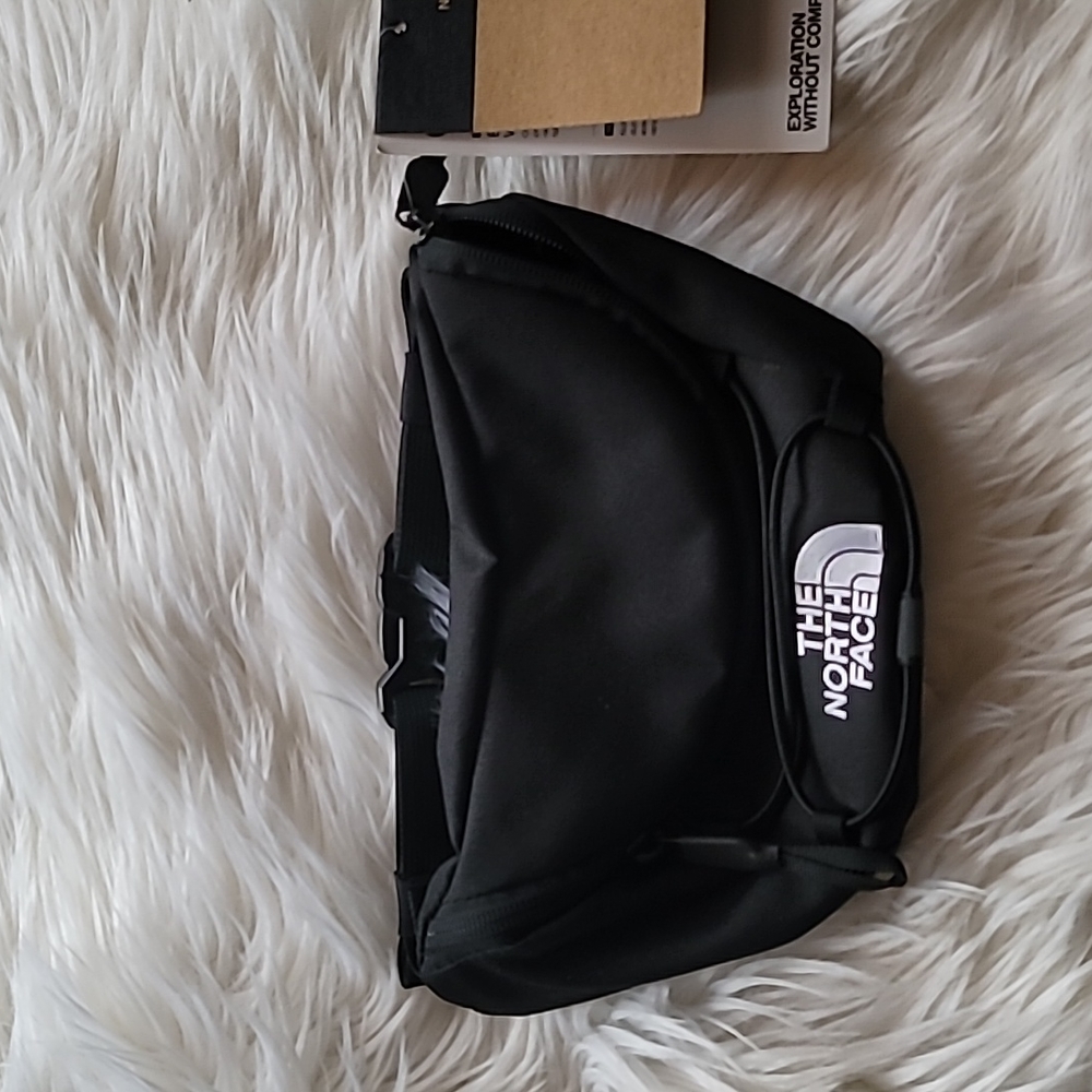 The North Face Jester Black & White Lumbar Fanny Pack